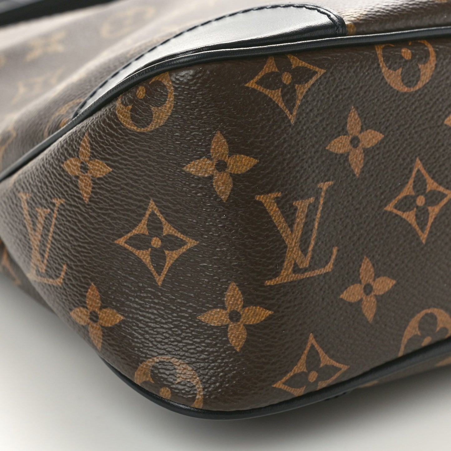 Monogram Odeon MM Black