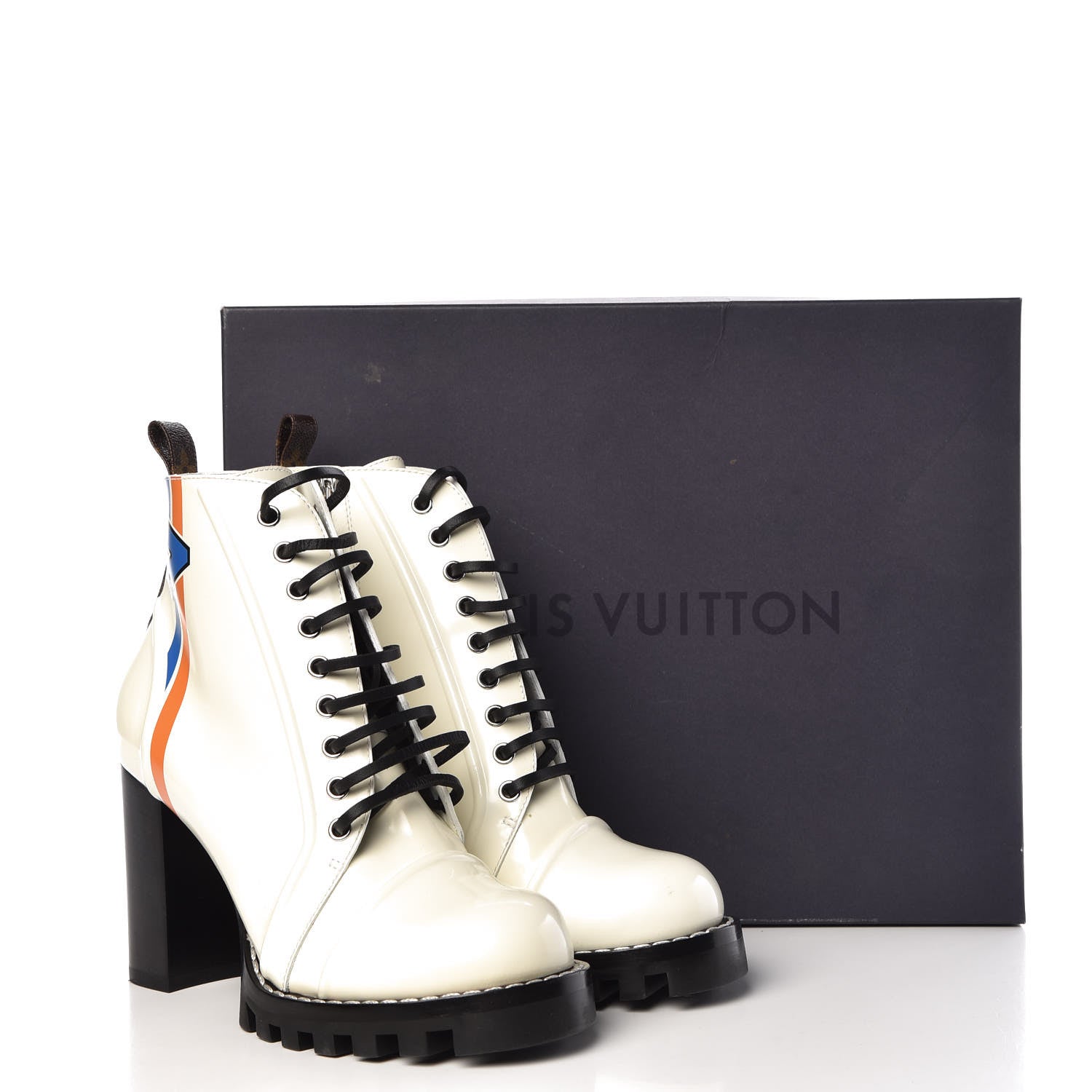 Louis Vuitton Patent Calfskin Spaceship Star Trail Ankle Boots 39.5 White 11 of 11