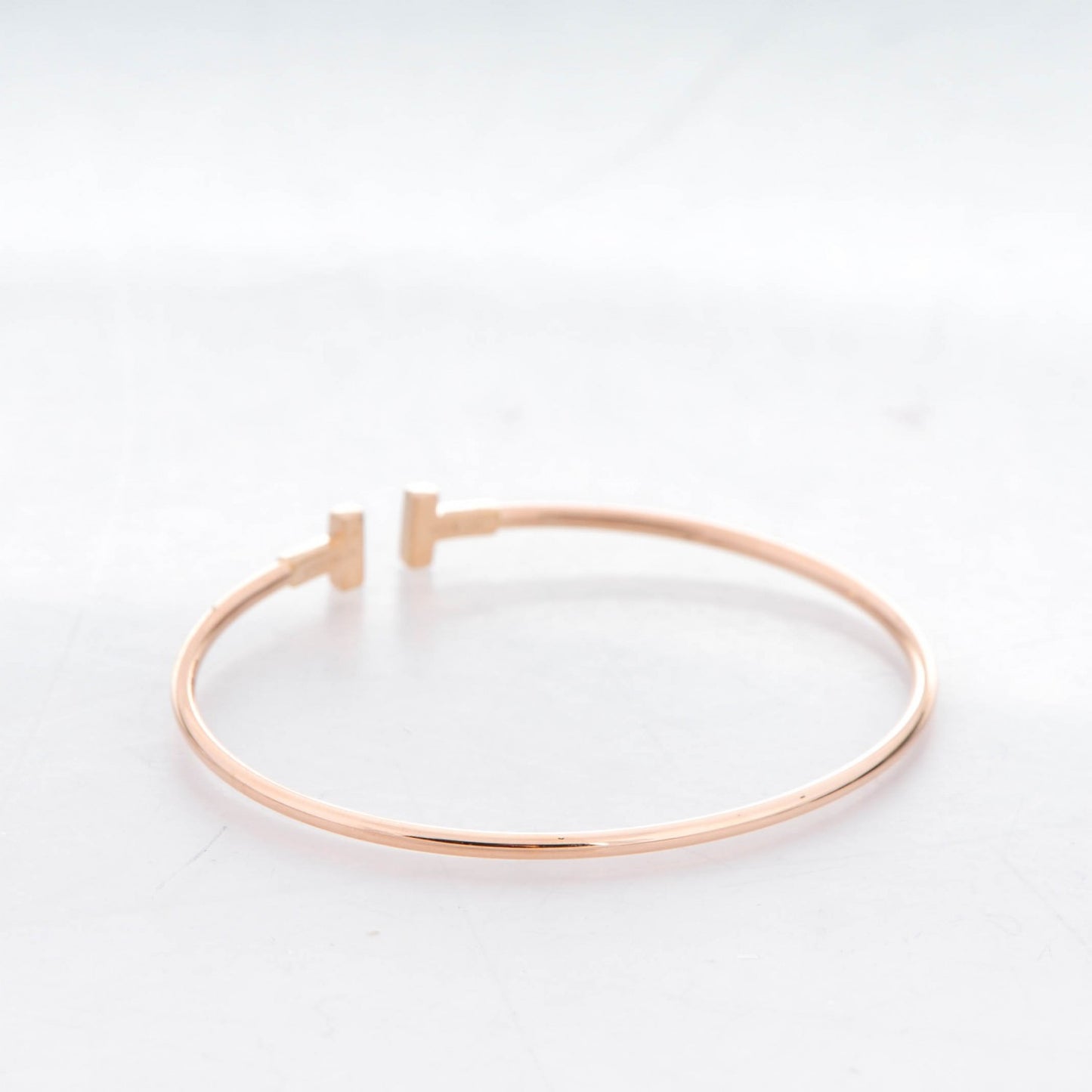 18K Rose Gold Narrow T Wire Bracelet
