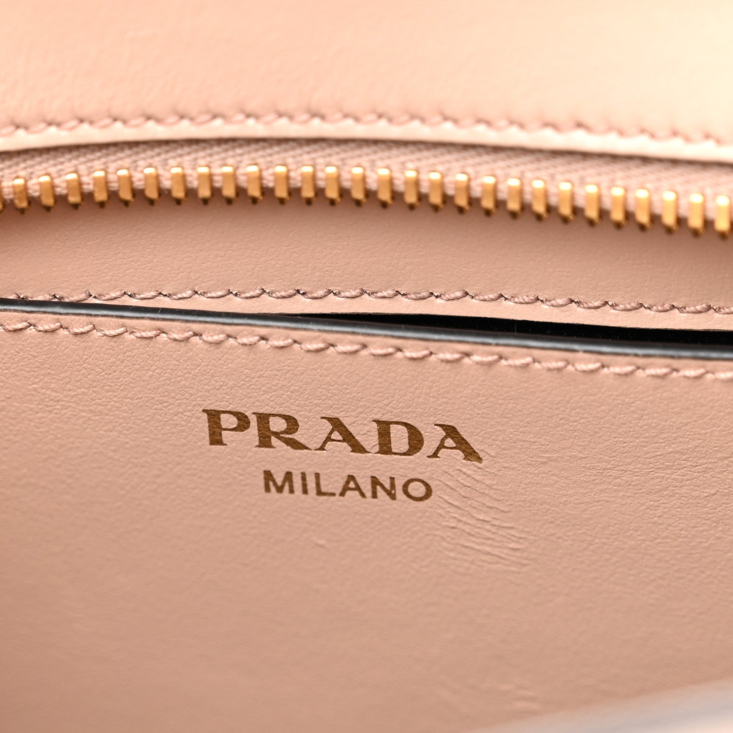Saffiano City Calfskin Esplanade Crossbody Bag Cipria