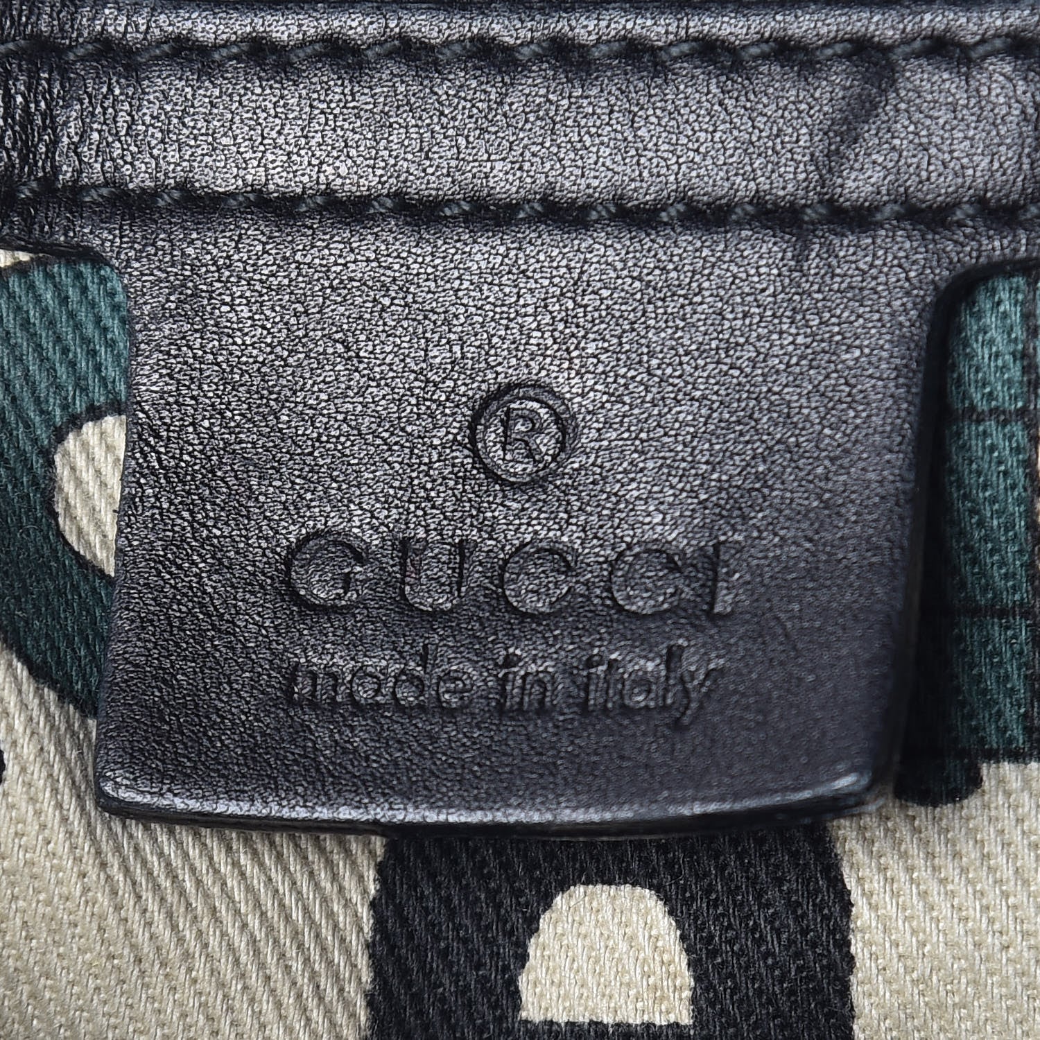 Gucci Guccissima Small Pelham Shoulder Bag Black 8 of 10