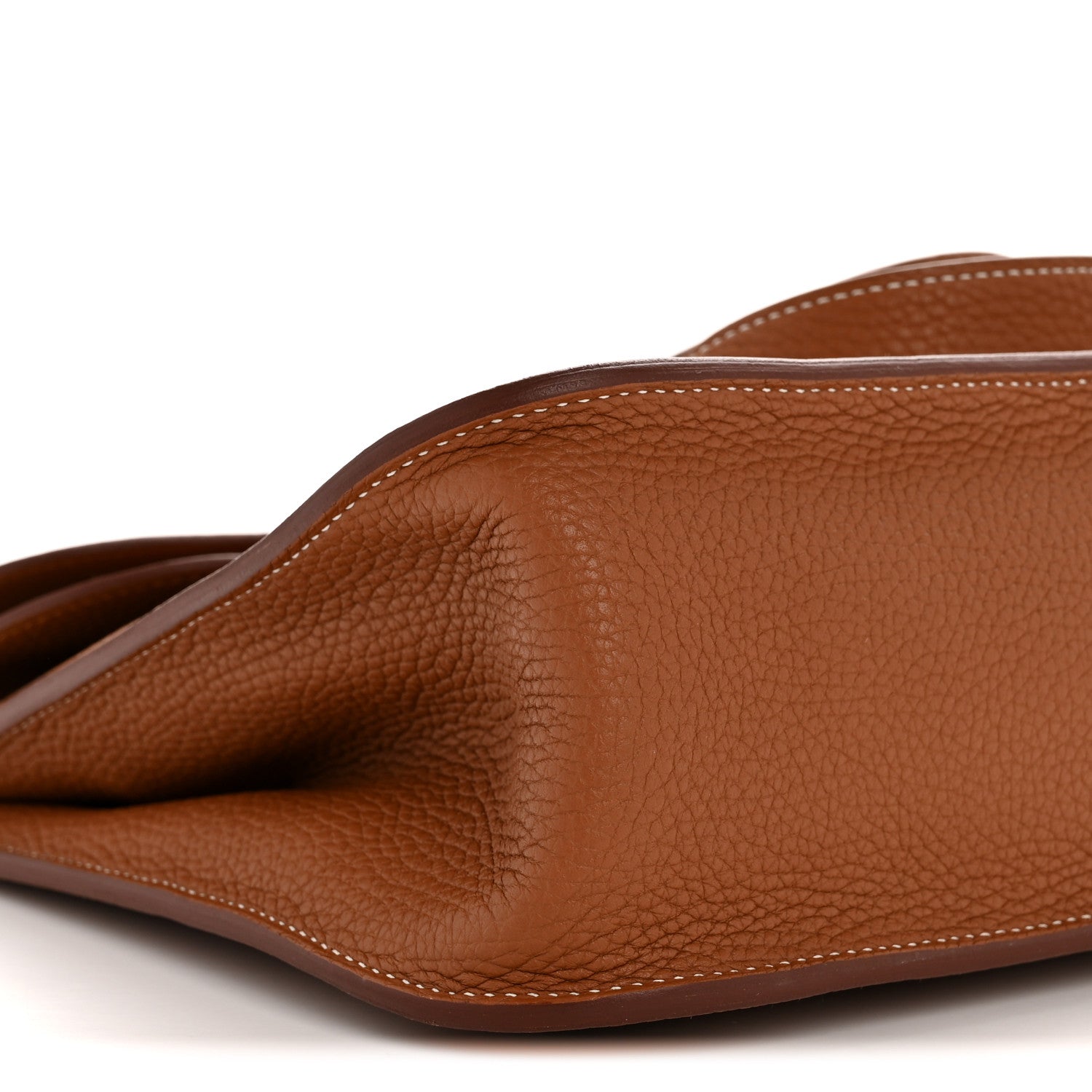 Hermes Taurillon Clemence Halzan 31 Gold 17 of 23