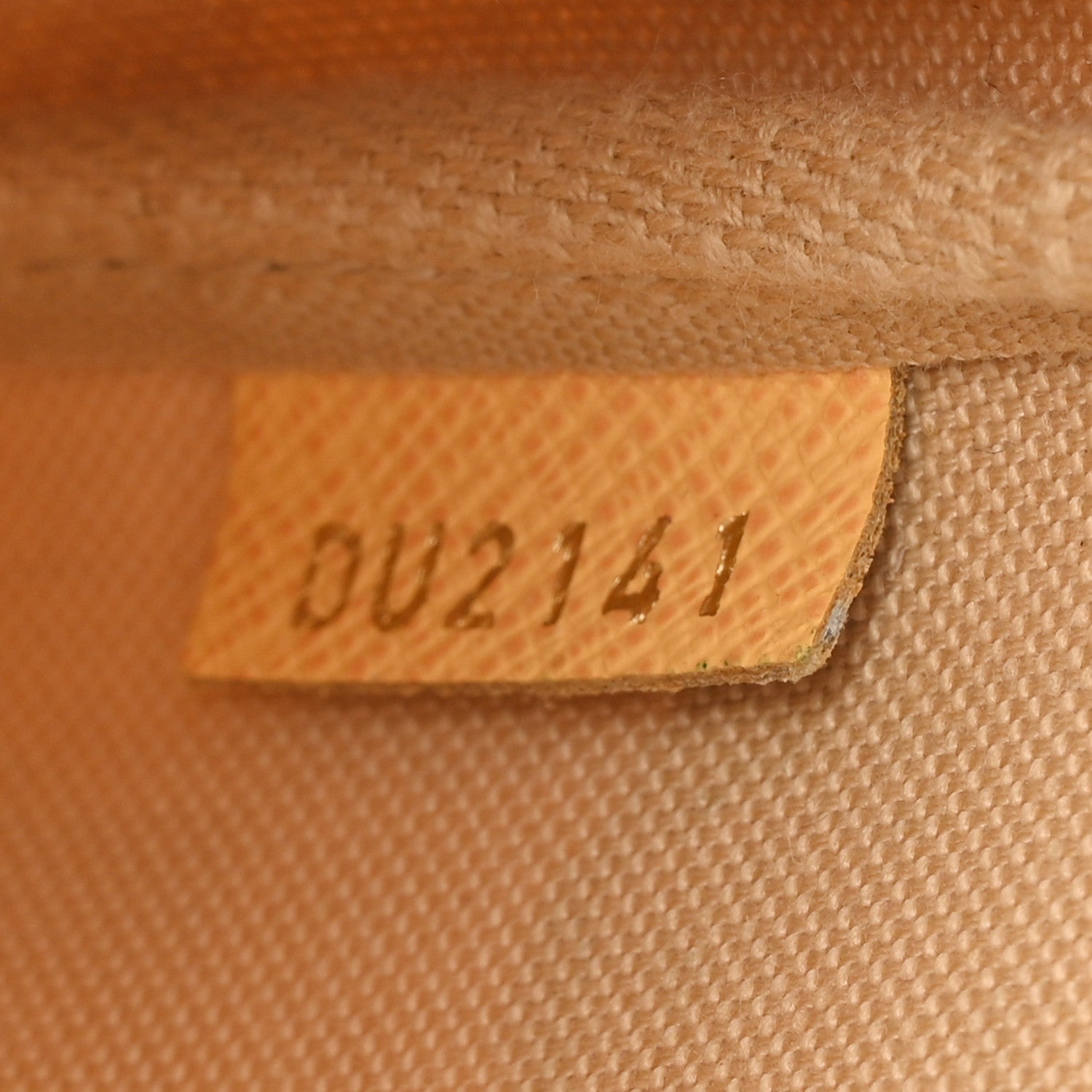 Louis Vuitton Damier Azur Illustre Mini Pochette Accessories 8 of 13
