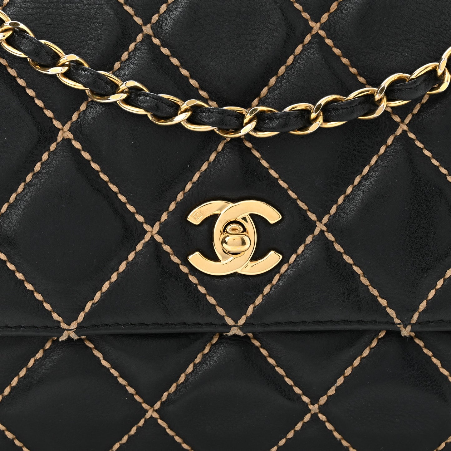 Calfskin Diamond Stitch Surpique Flap Black