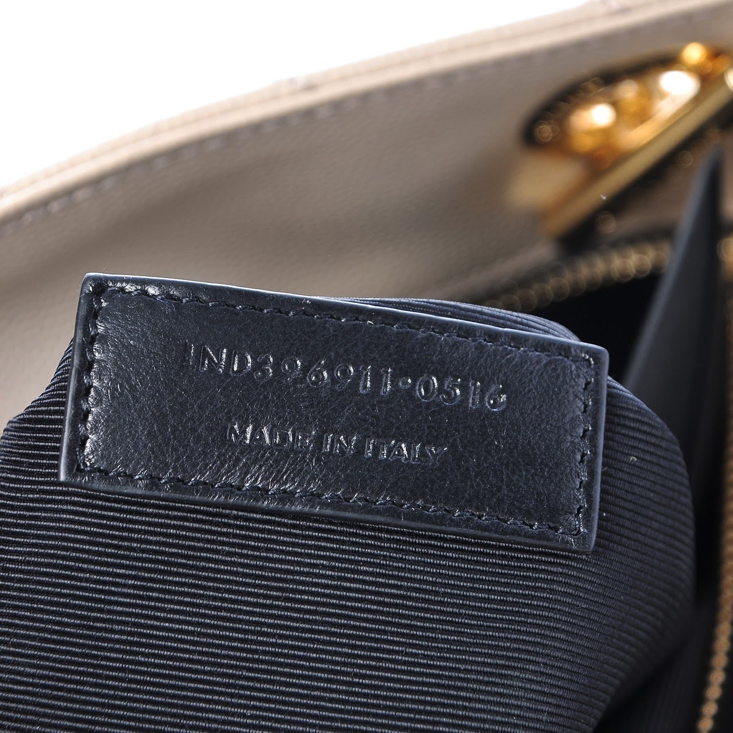 Saint Laurent Grain De Poudre Matelasse Chevron Monogram Shopping Bag Nude Powder 7 of 9