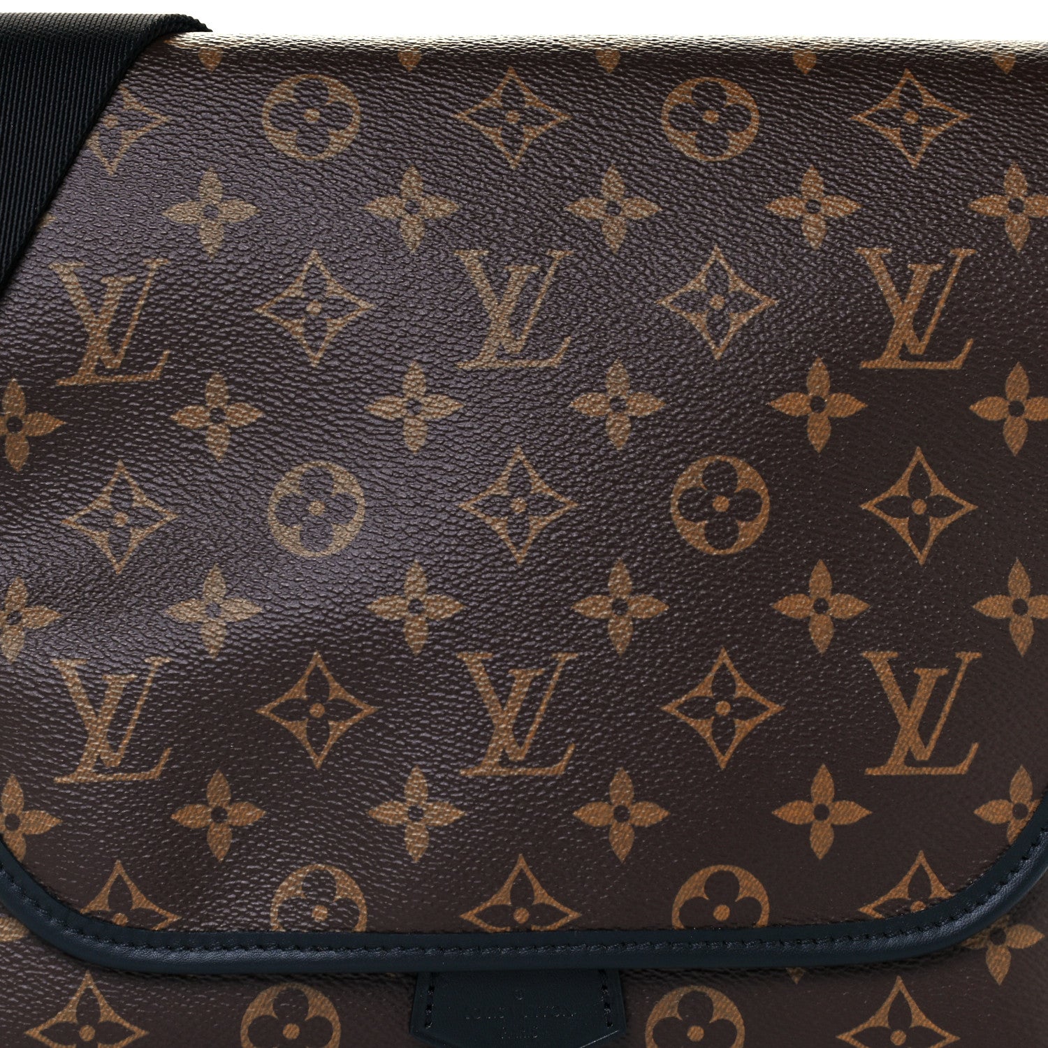 Louis Vuitton Monogram Macassar Magnetic Messenger 8 of 12