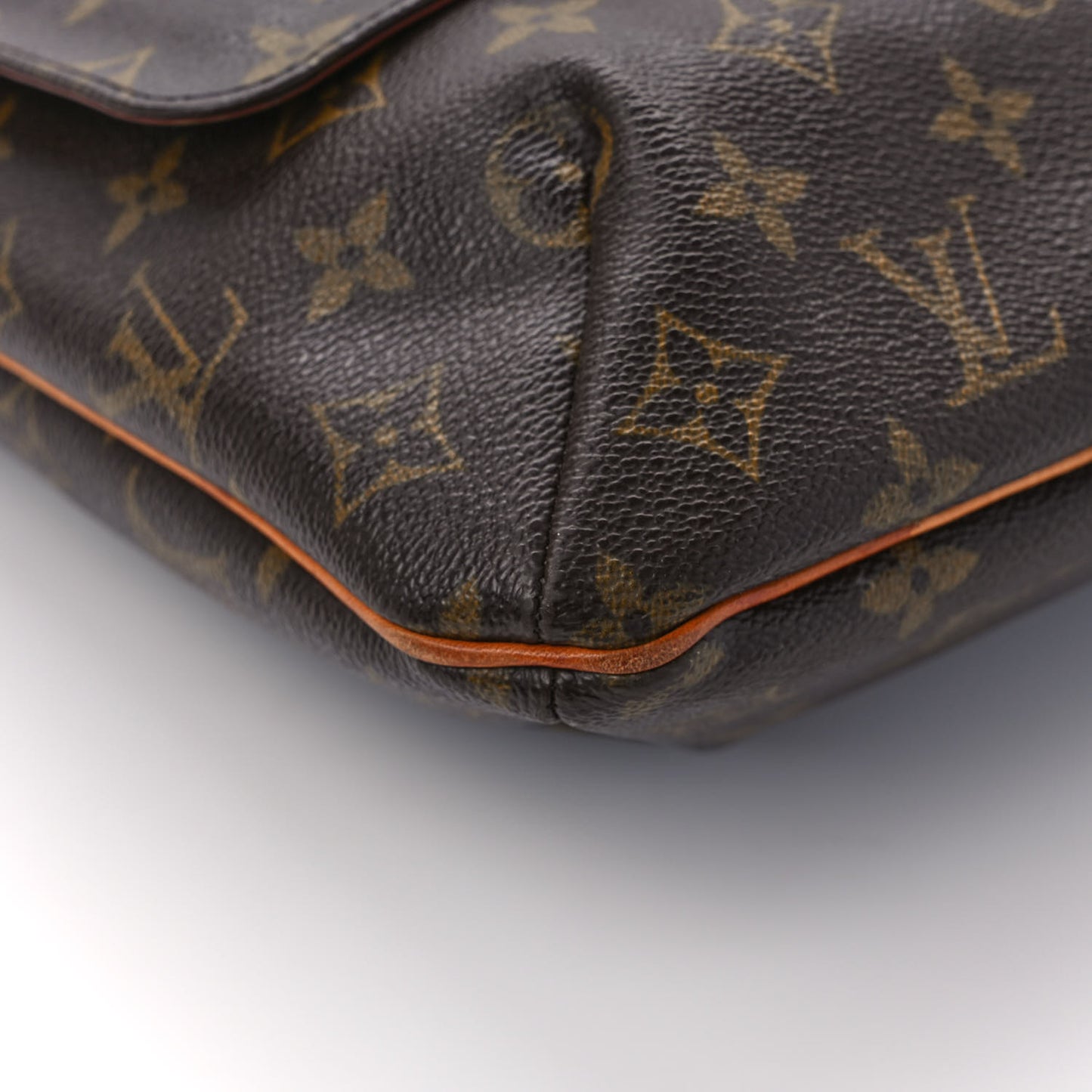 Monogram Musette GM