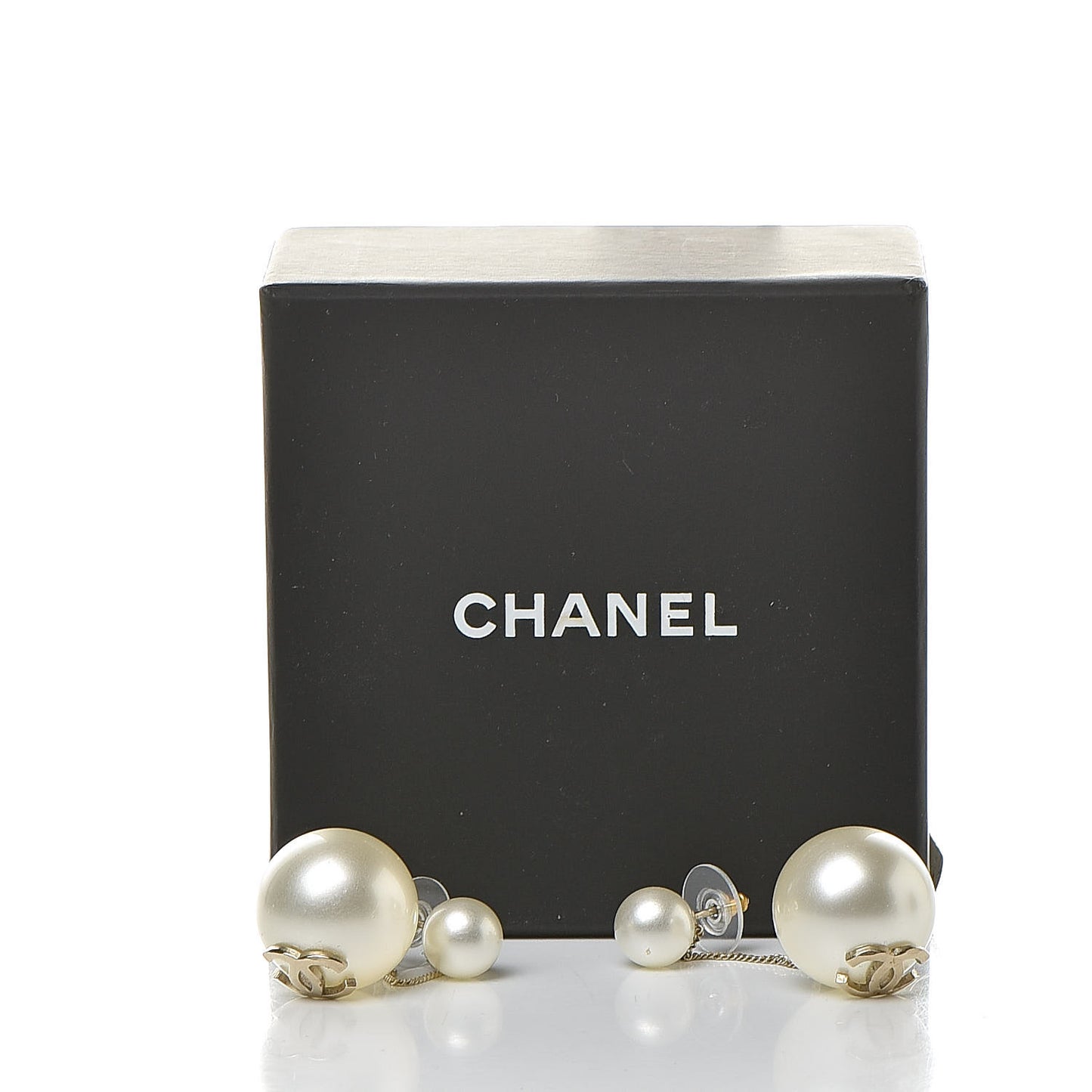 Crystal Pearl CC Drop Earrings Silver Pearly White