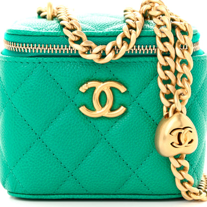 Chanel Caviar Quilted Sweetheart Mini Vanity Case Green 8 of 11