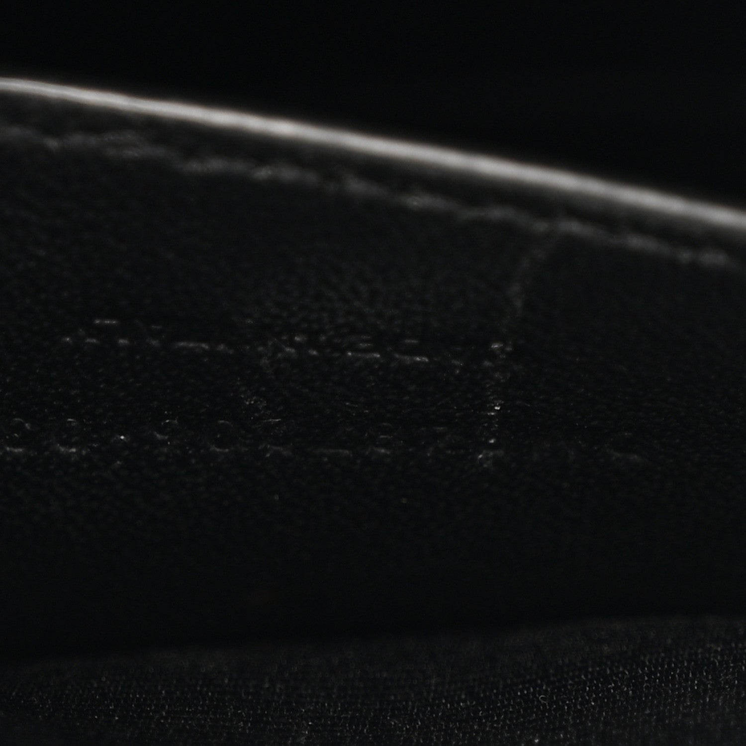 Saint Laurent Grain De Poudre Textured Mixed Matelasse Triquilt Medium Monogram Monochrome Satchel Black 7 of 15