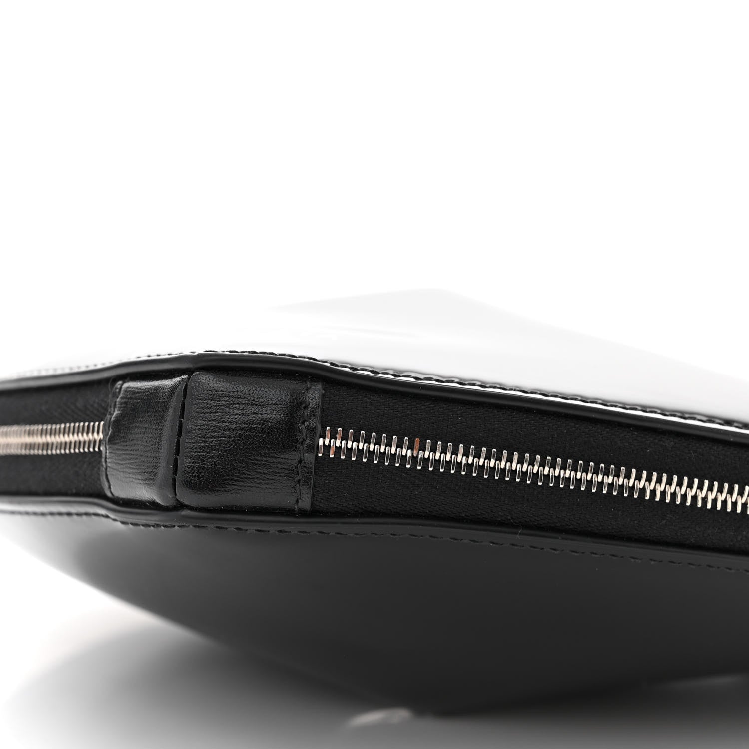 Alaia Patent Calfskin Le Coeur Bag Black 9 of 9