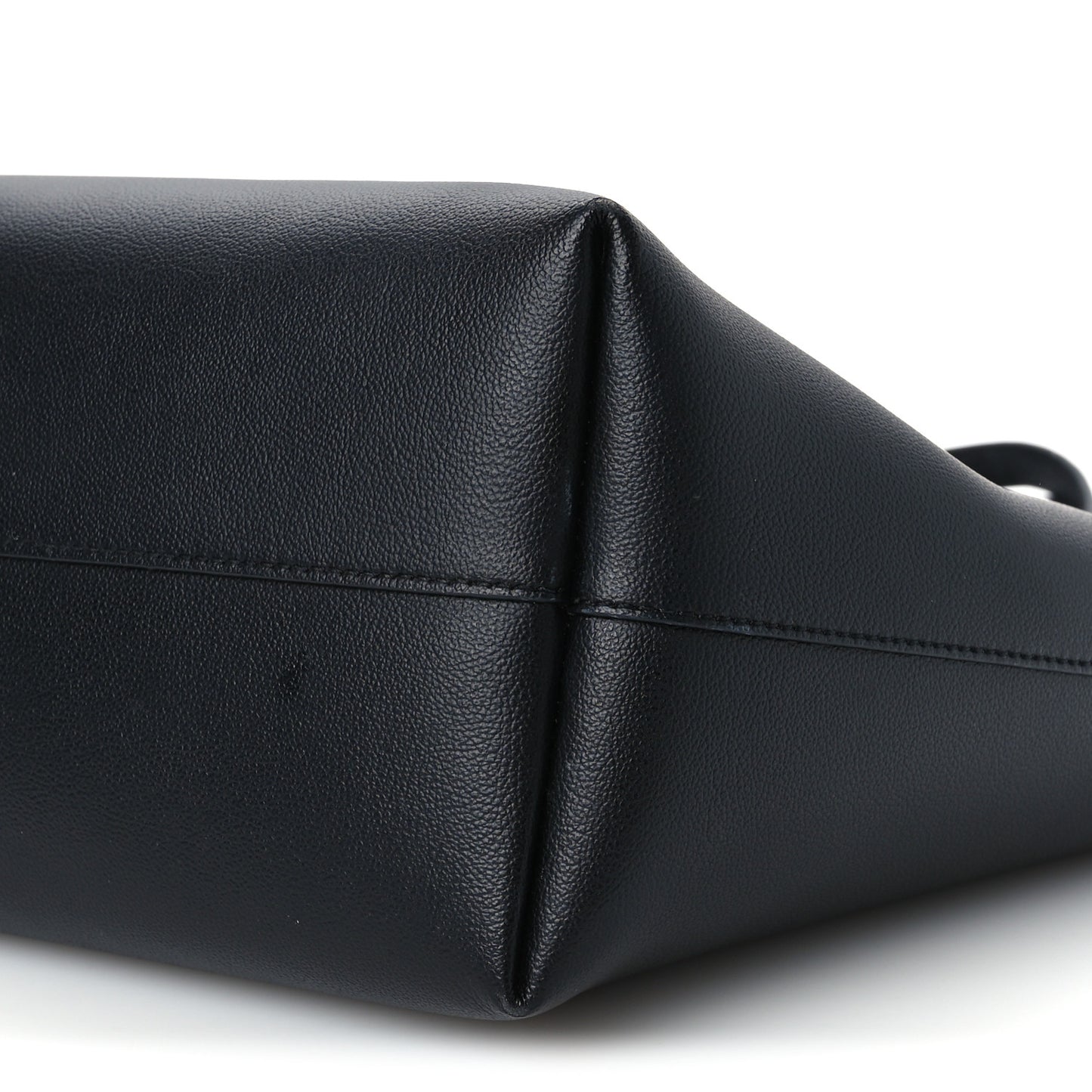 Calfskin Virtus Tote Black