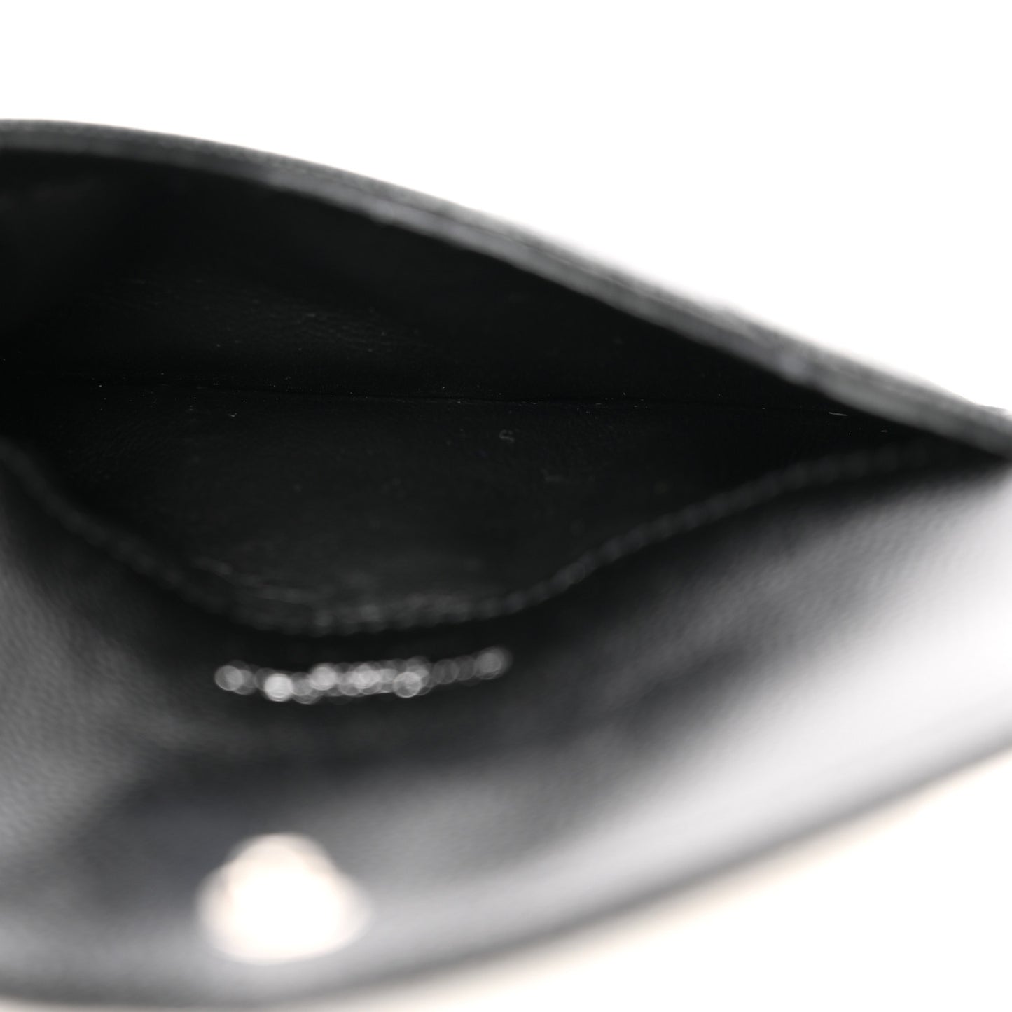 Grain De Poudre Matelasse Chevron Monogram Compact Wallet Black