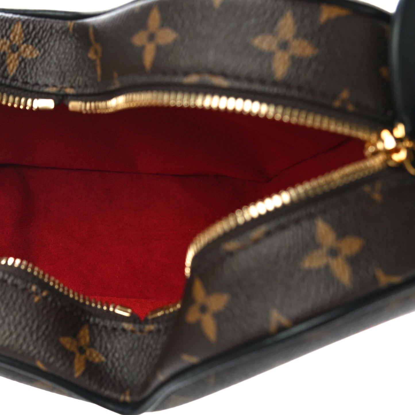 Monogram Fall In Love Sac Coeur