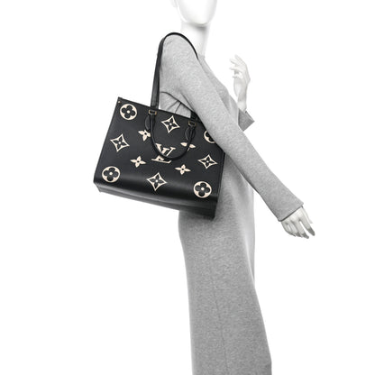 Louis Vuitton Empreinte Monogram Giant Onthego MM Black Beige 2 of 9