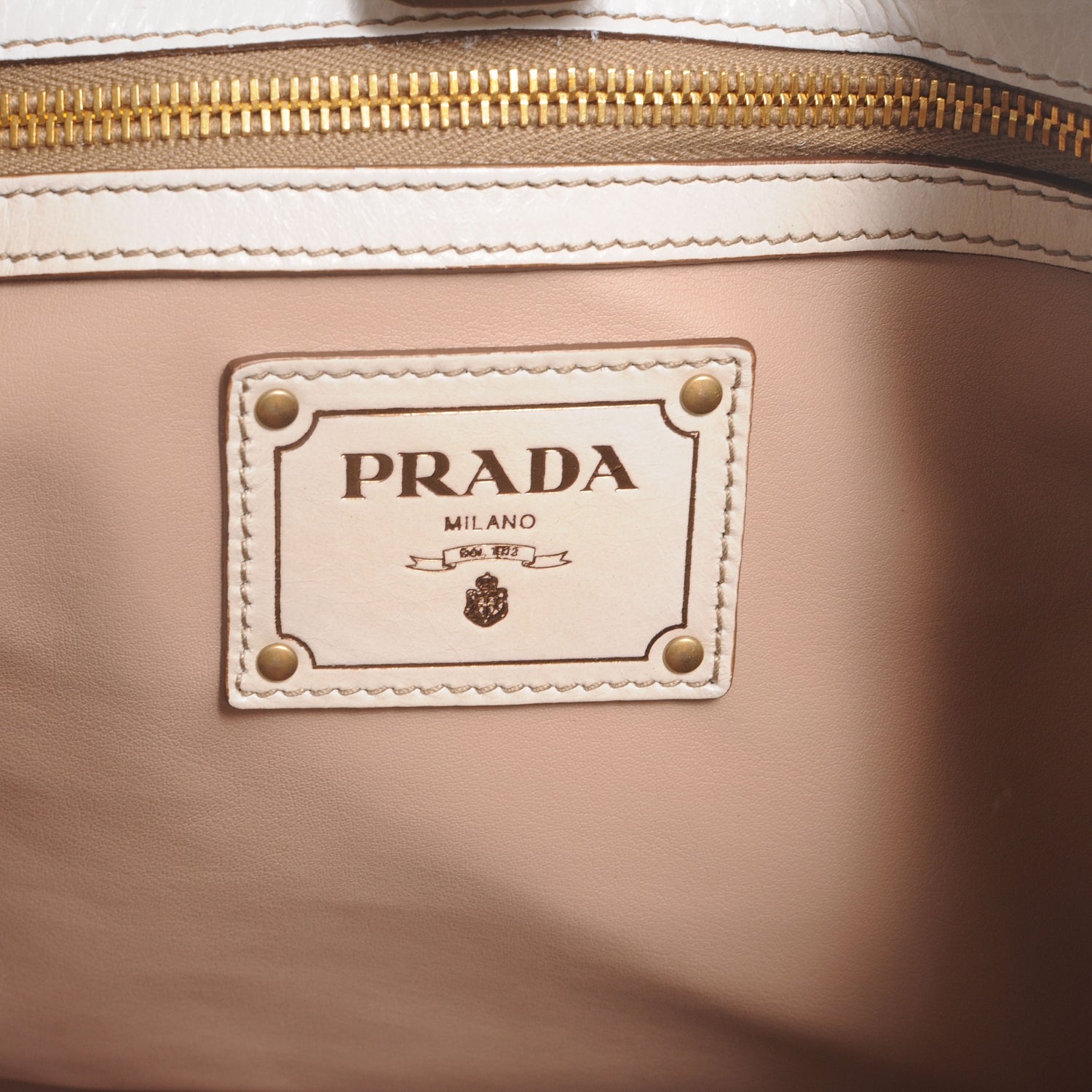 Prada Vitello Shine Hobo Talco 6 of 8