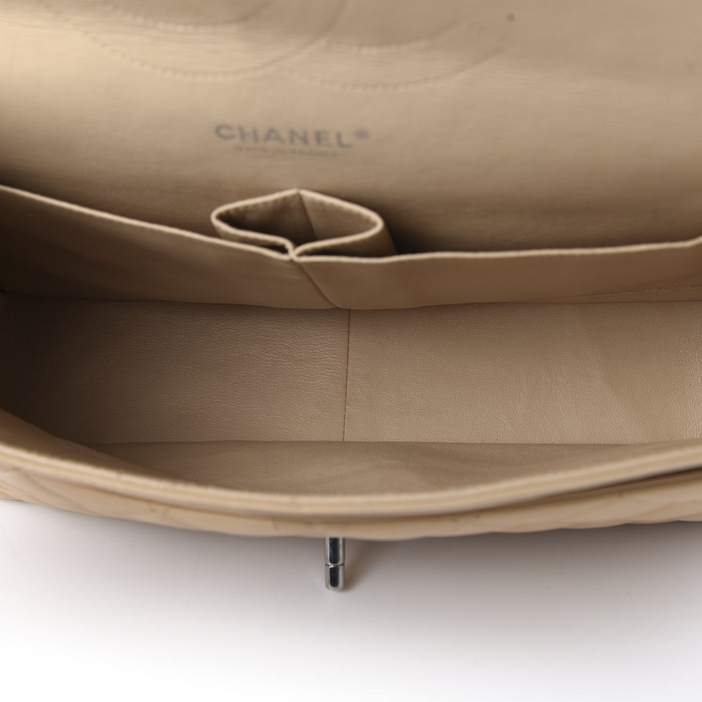 Lambskin Quilted Jumbo Double Flap Beige Clair