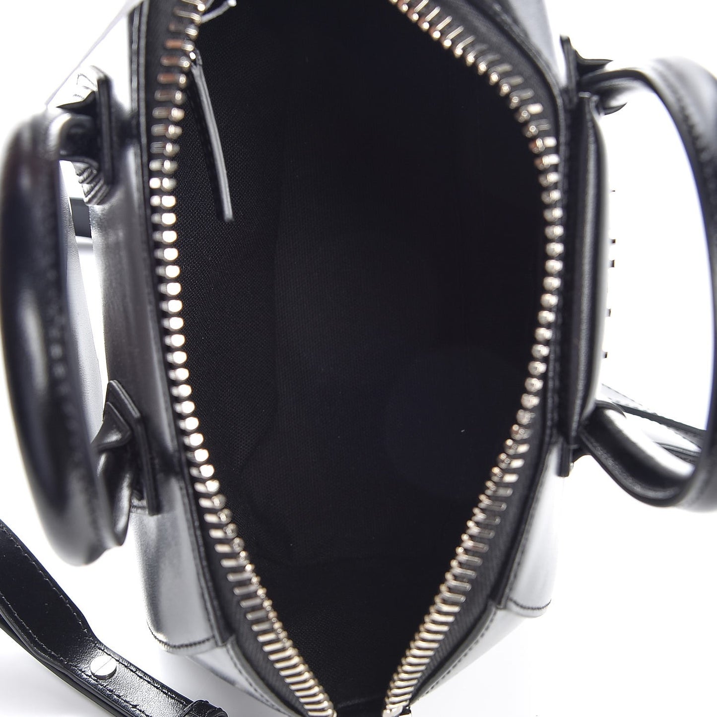 Shiny Lord Calfskin Mini Antigona Black