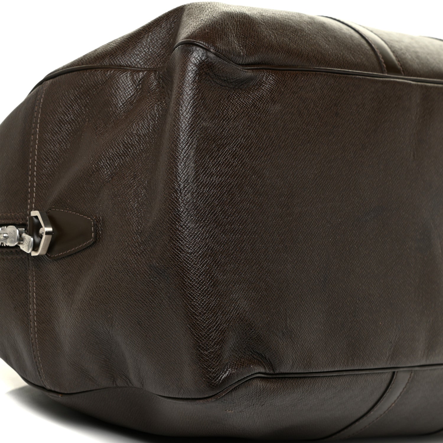Louis Vuitton Taiga Kendall GM Acajou 6 of 23