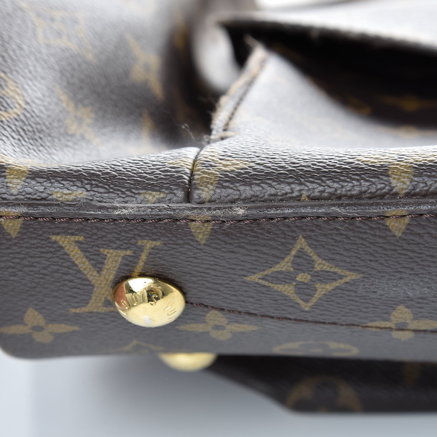 Louis Vuitton Monogram Metis 22 of 27