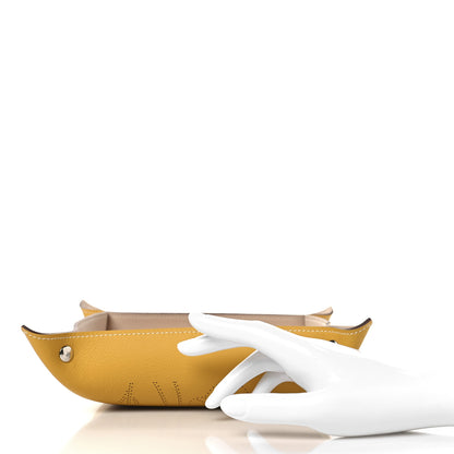 Hermes Taurillon Clemence Mises et Relances Robe Du Soire Change Tray Jaune Ivoire 2 of 7