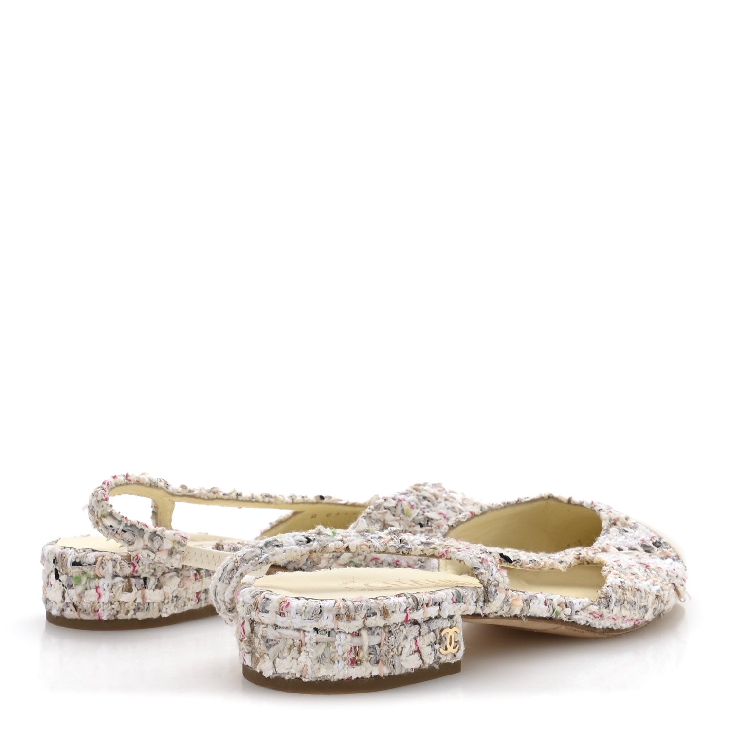Chanel Tweed Cap Toe CC Slingback Flat 37 White 1855909 – FASHIONPHILE