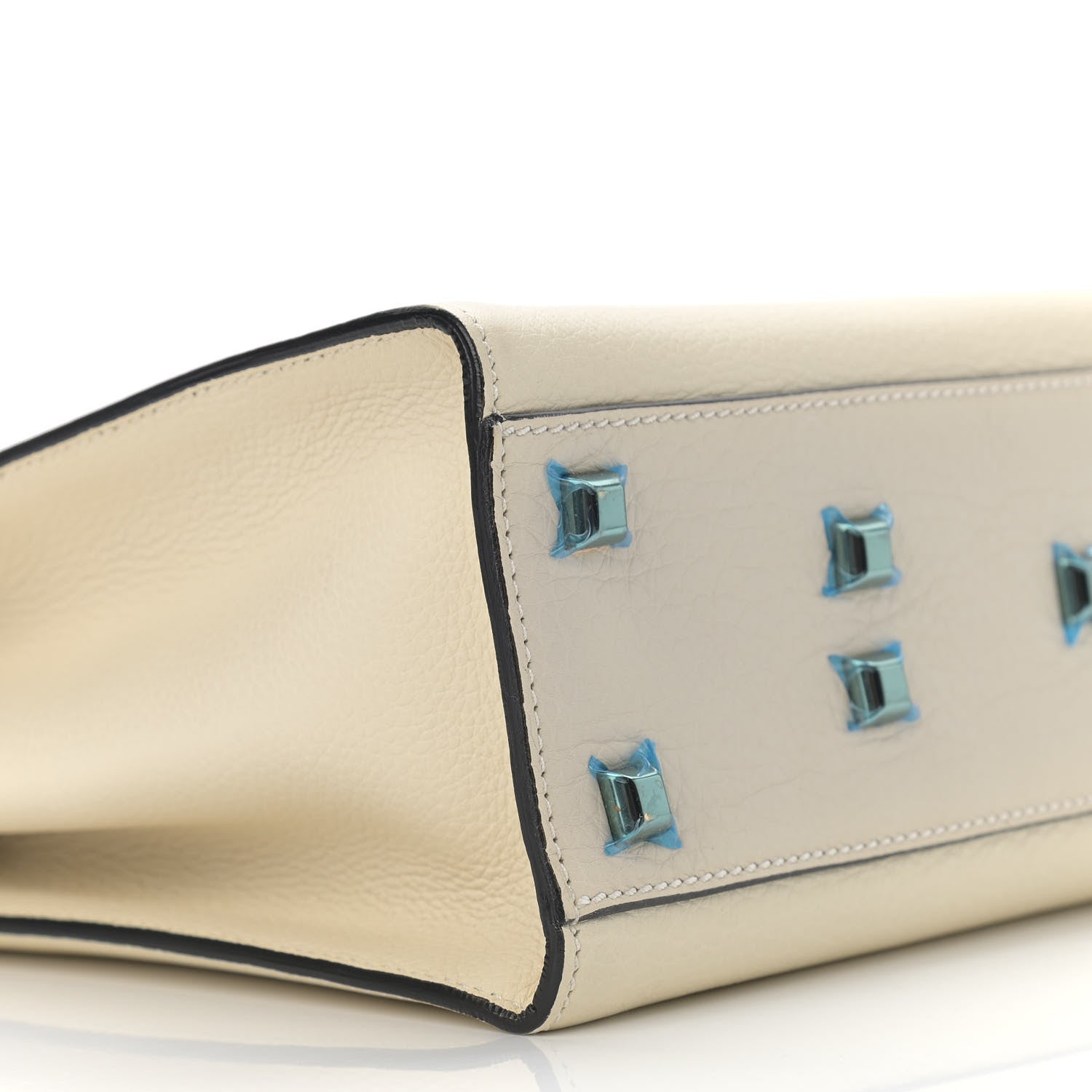 Valentino Garavani Grained Calfskin Medium My Rockstud Frame Bag Light Ivory 6 of 8