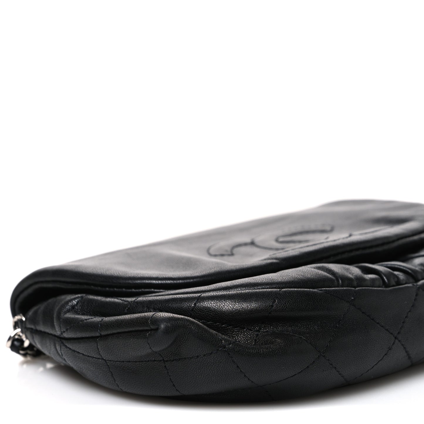 Lambskin Half Moon Wallet On Chain WOC Black