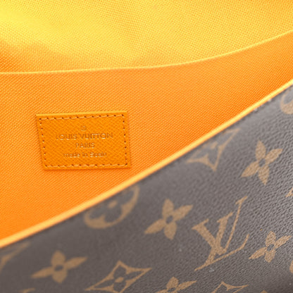 Louis Vuitton Monogram 2022 Christmas Animation New York Soho Pochette Felicie Chain Wallet Yellow 7 of 10