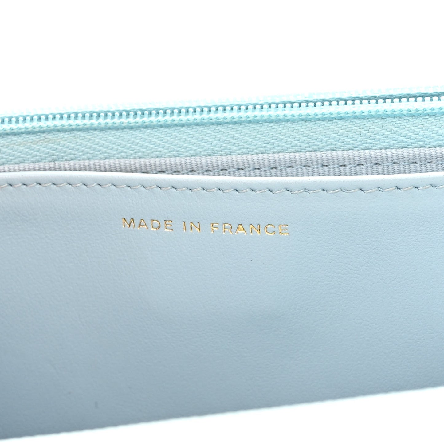 Caviar Quilted Wallet On Chain WOC Light Blue