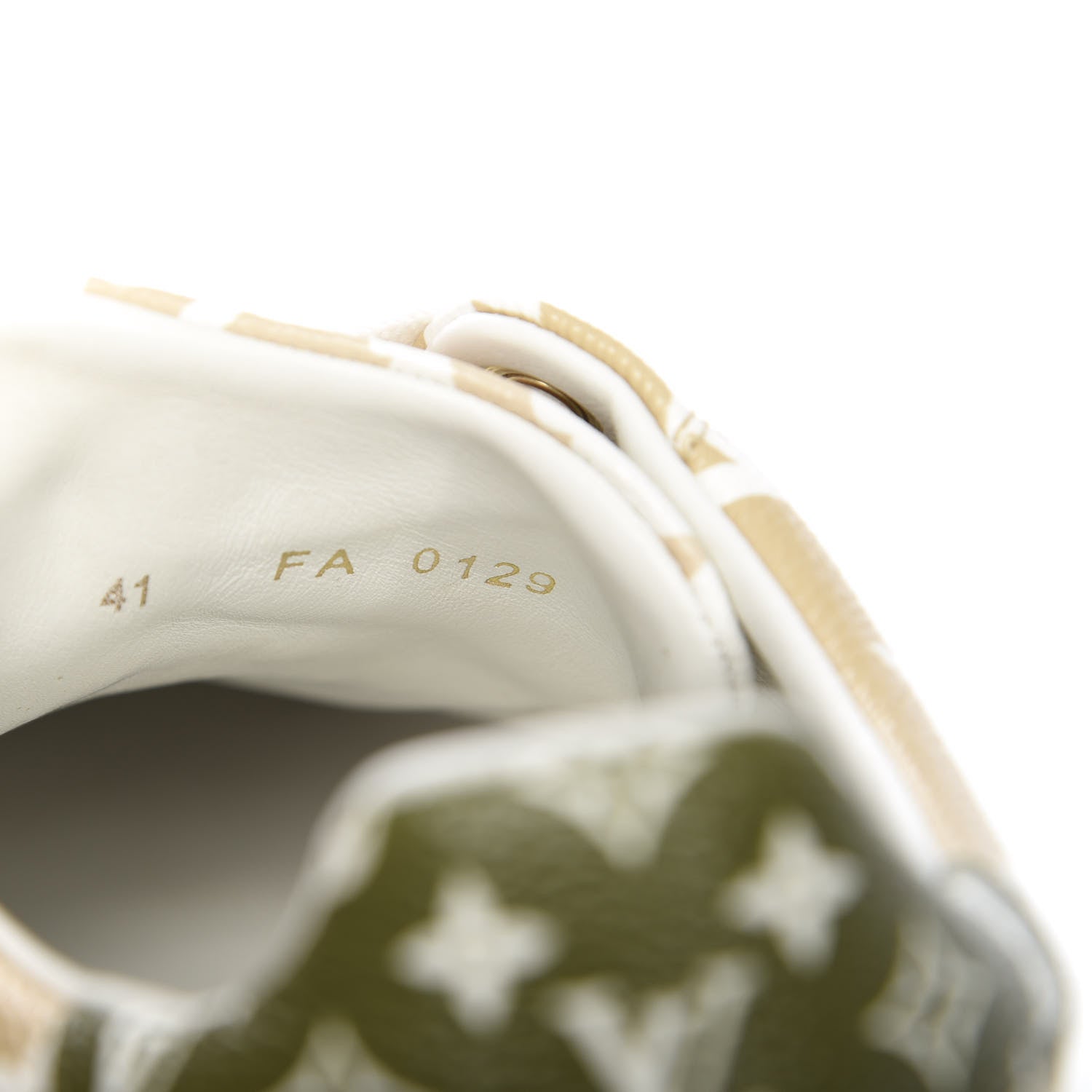Louis Vuitton Monogram Giant Time Out Sneakers 41 Kaki White Beige 6 of 14