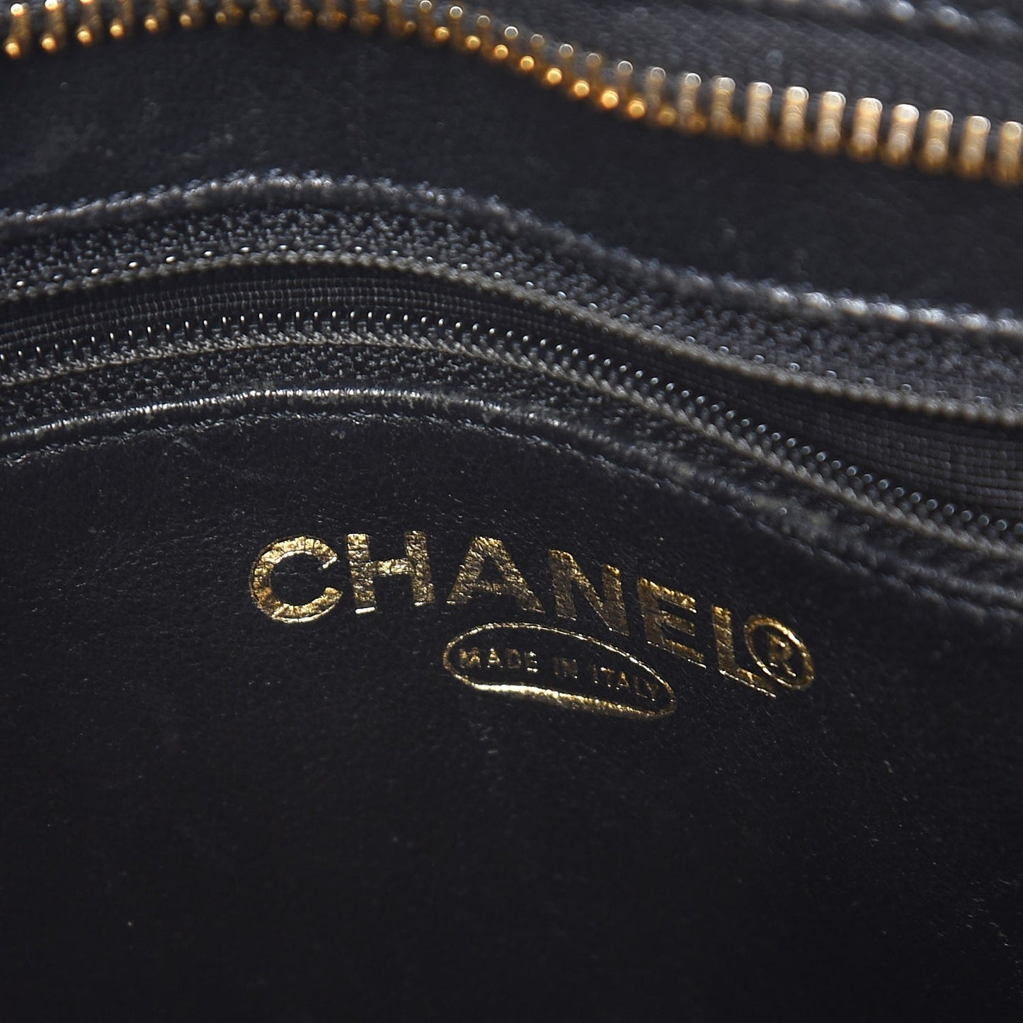 Caviar Quilted Medallion Tote Black