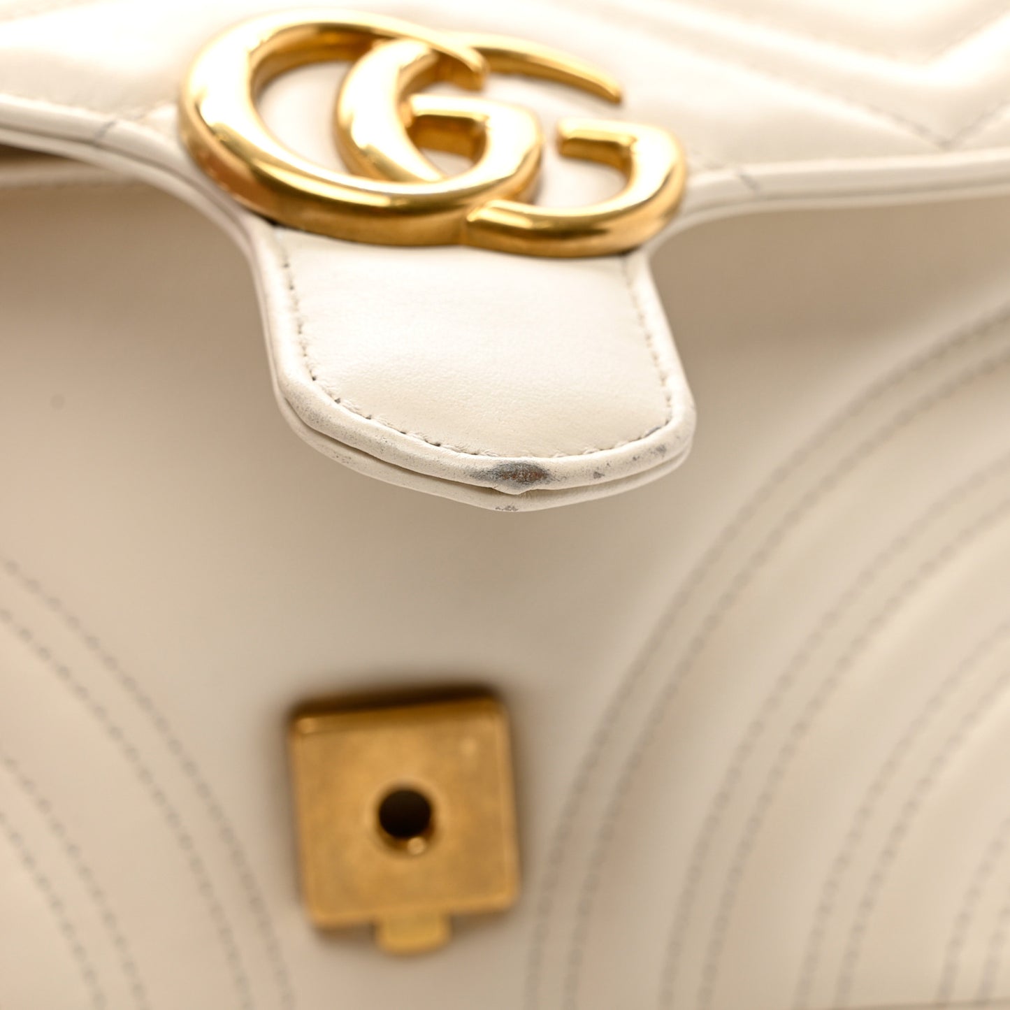 Calfskin Matelasse Mini GG Marmont Shoulder Bag White