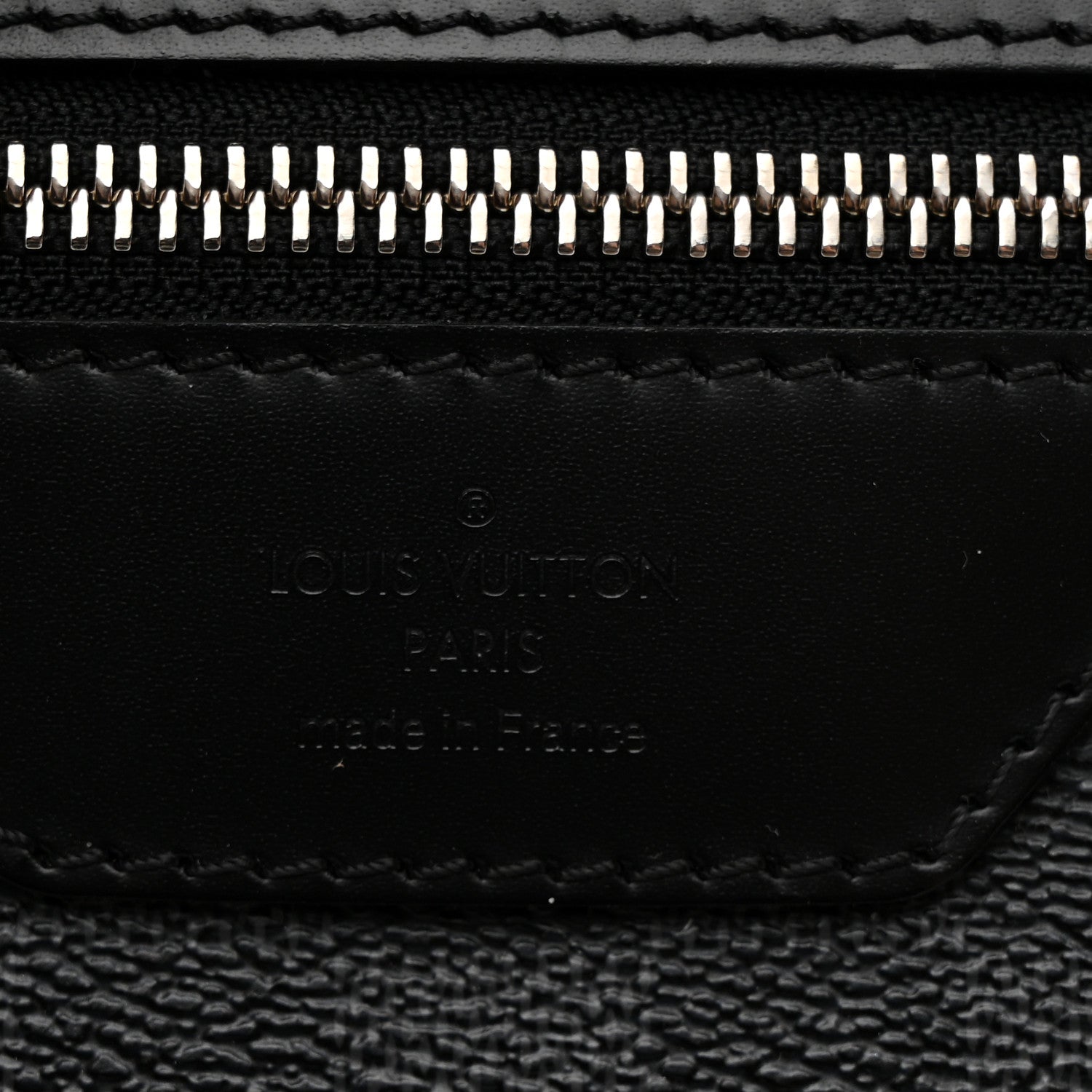Louis Vuitton Damier Graphite Mick MM 6 of 10
