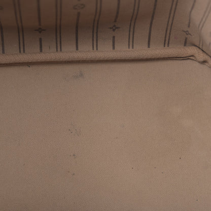 Louis Vuitton Monogram Neverfull MM 11 of 15