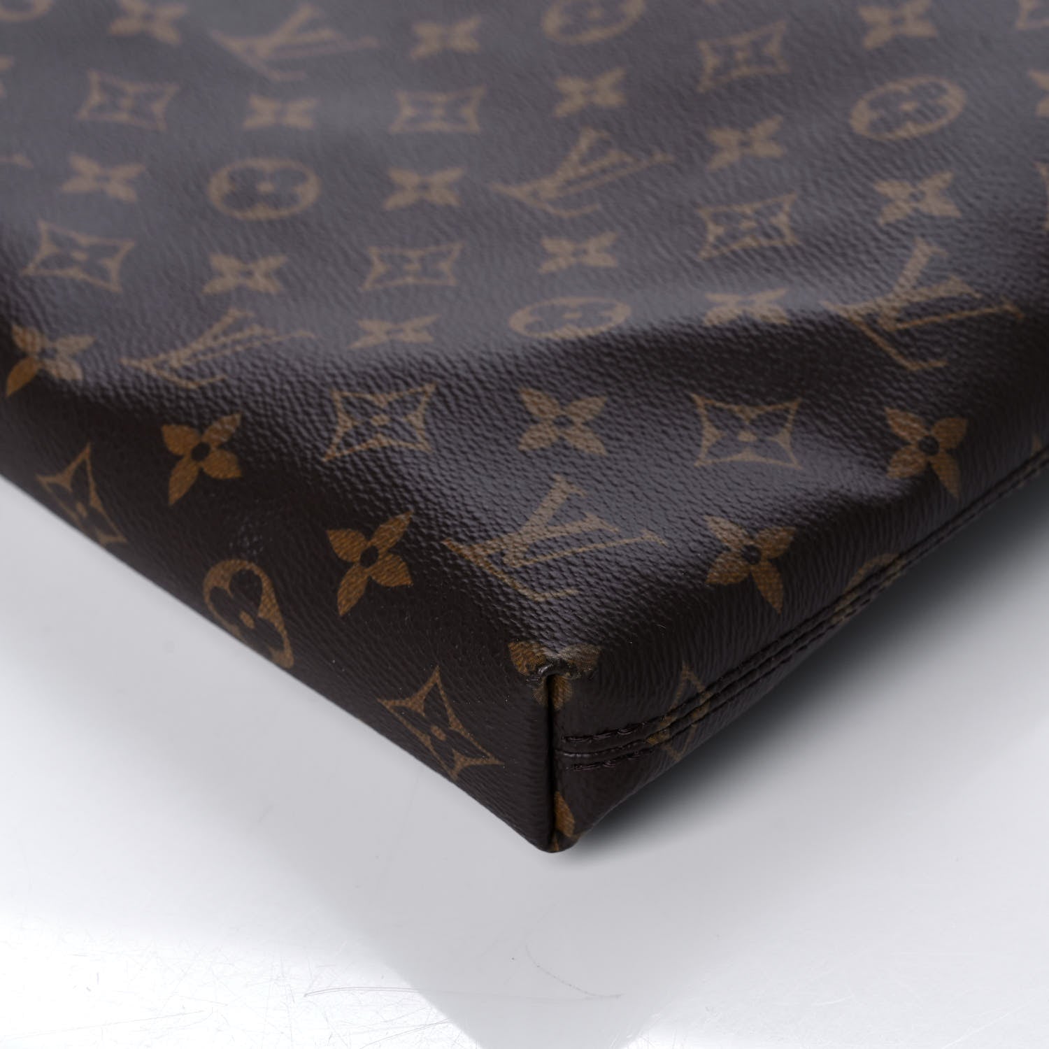 Louis Vuitton Monogram Carry It 7 of 8