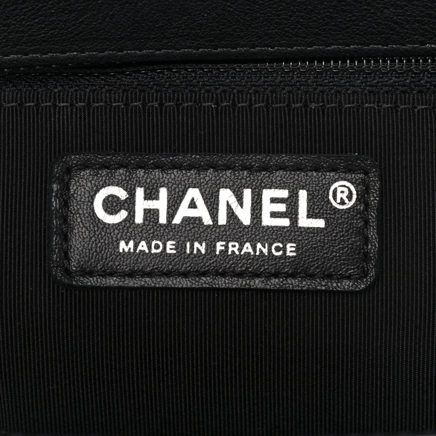Grained Calfskin Quilted New Medium Boy Flap Black