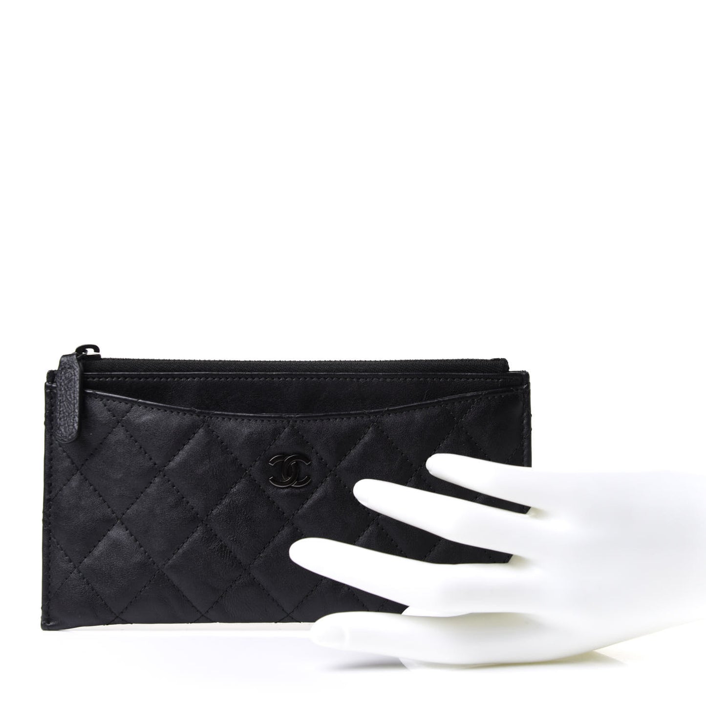 Crinkled Calfskin Quilted Classic Zip Pouch So Black