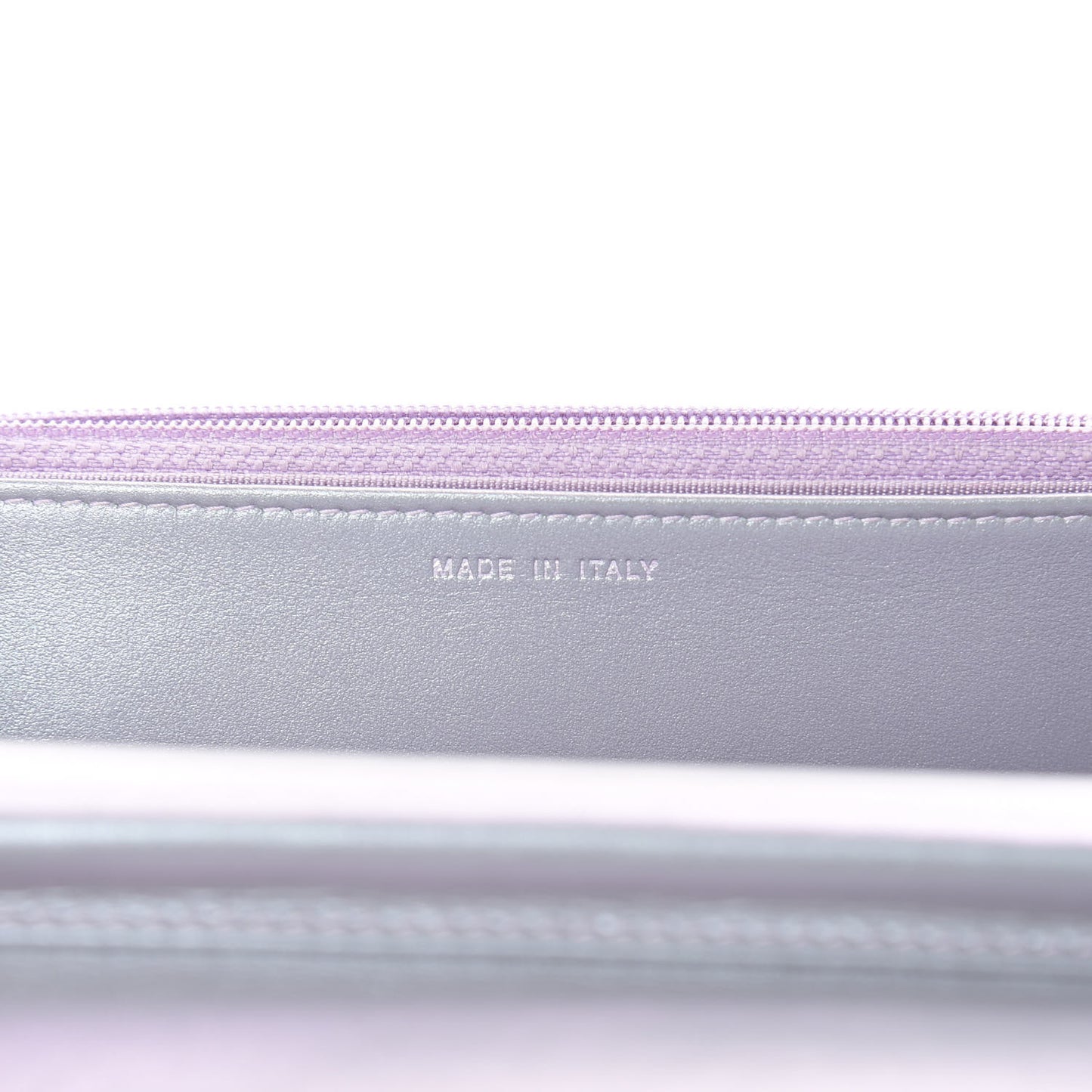 Iridescent Lambskin Quilted Reissue Wallet On Chain WOC Light Purple