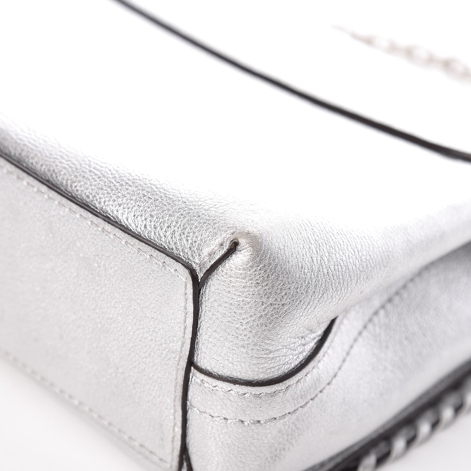 Louis Vuitton Cuir Plume Ecume Very Chain Bag Argent 8 of 10