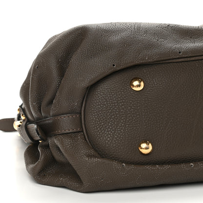 Louis Vuitton Mahina XL Taupe 8 of 10