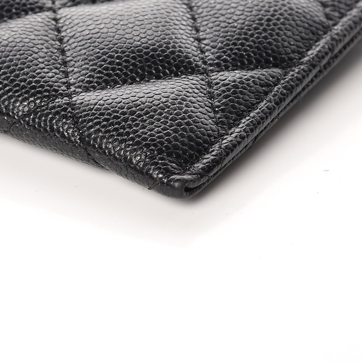 Iridescent Caviar Quilted Classic Zip Pouch Black
