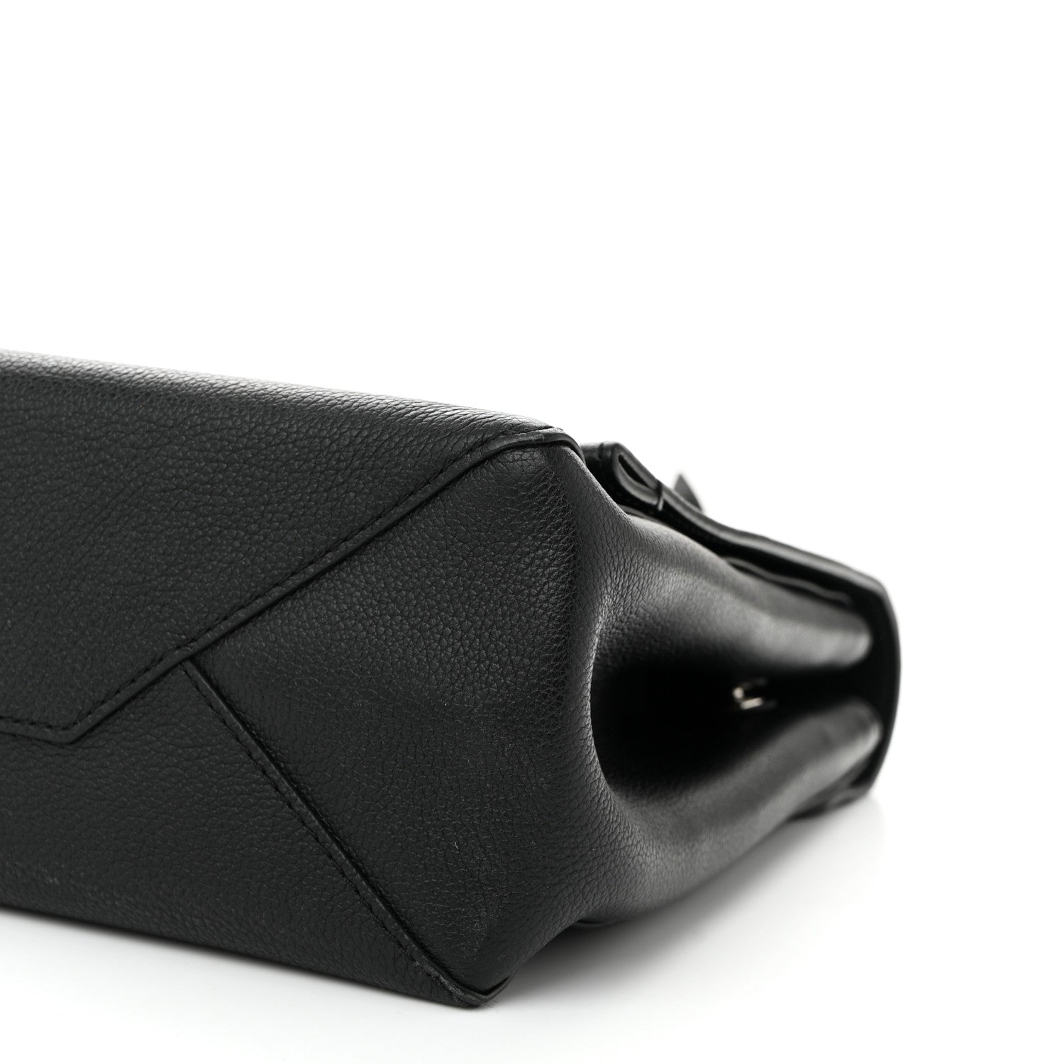 Louis Vuitton Soft Calfskin Lock Me II Black 9 of 10