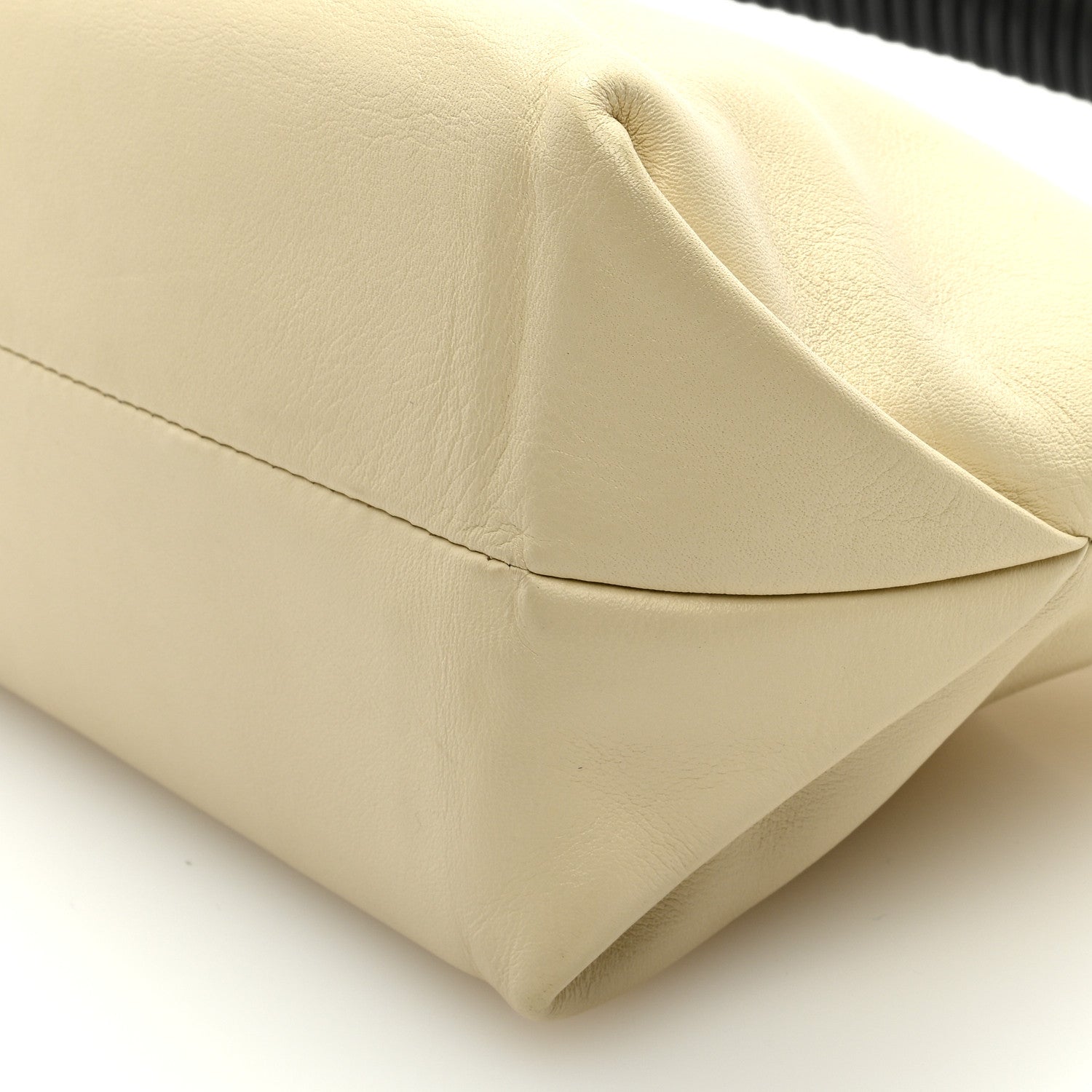 Khaite Calfskin Remi Hobo Cream 8 of 8