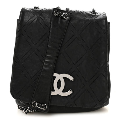 Chanel Calfskin Diamond Stitch Large Messenger Black 1 of 15