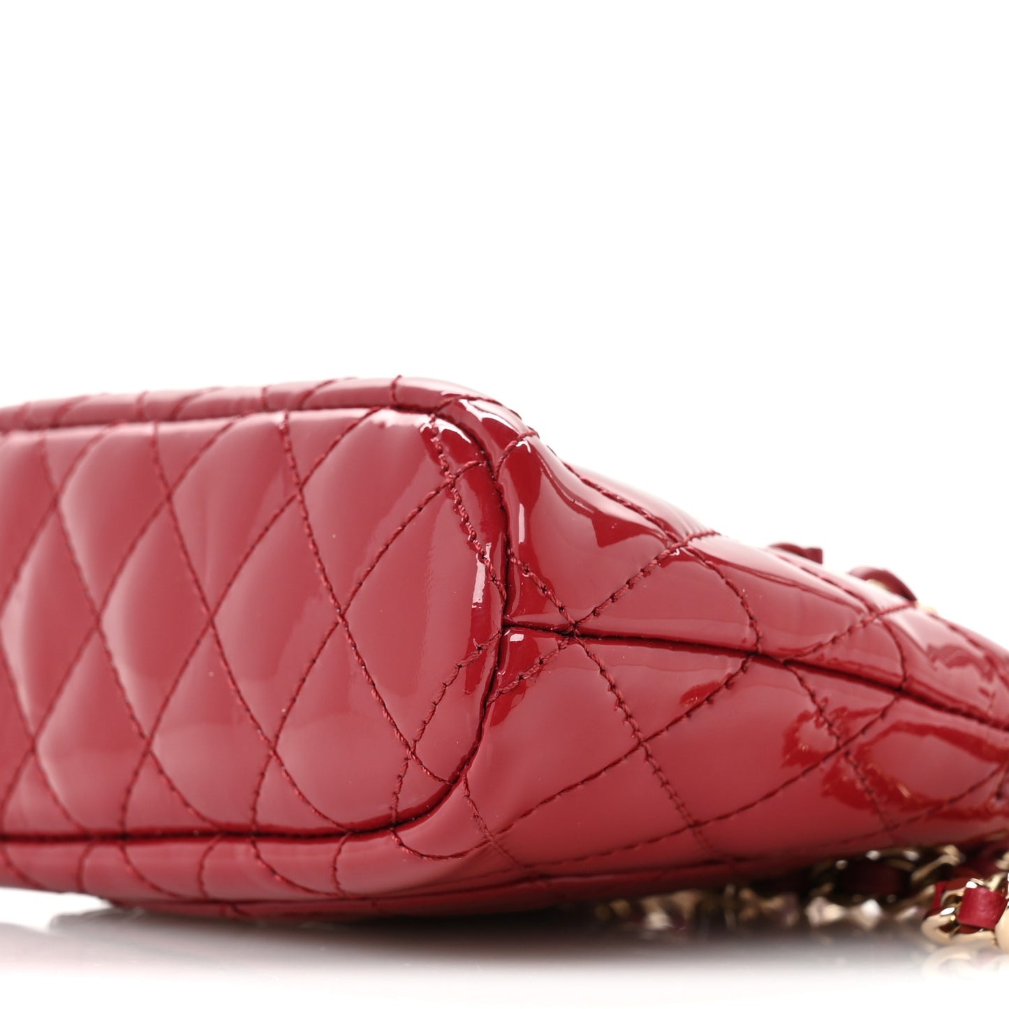 Patent Calfskin Quilted Shiny Coco Clutch With Chain Red