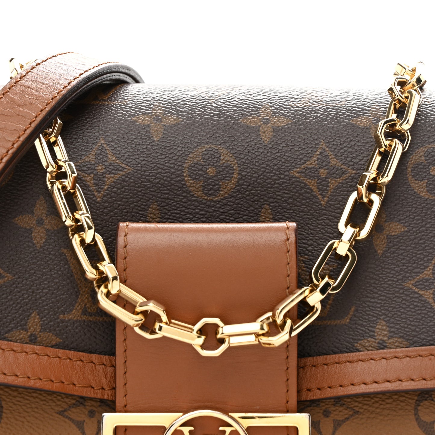 Reverse Monogram Dauphine MM