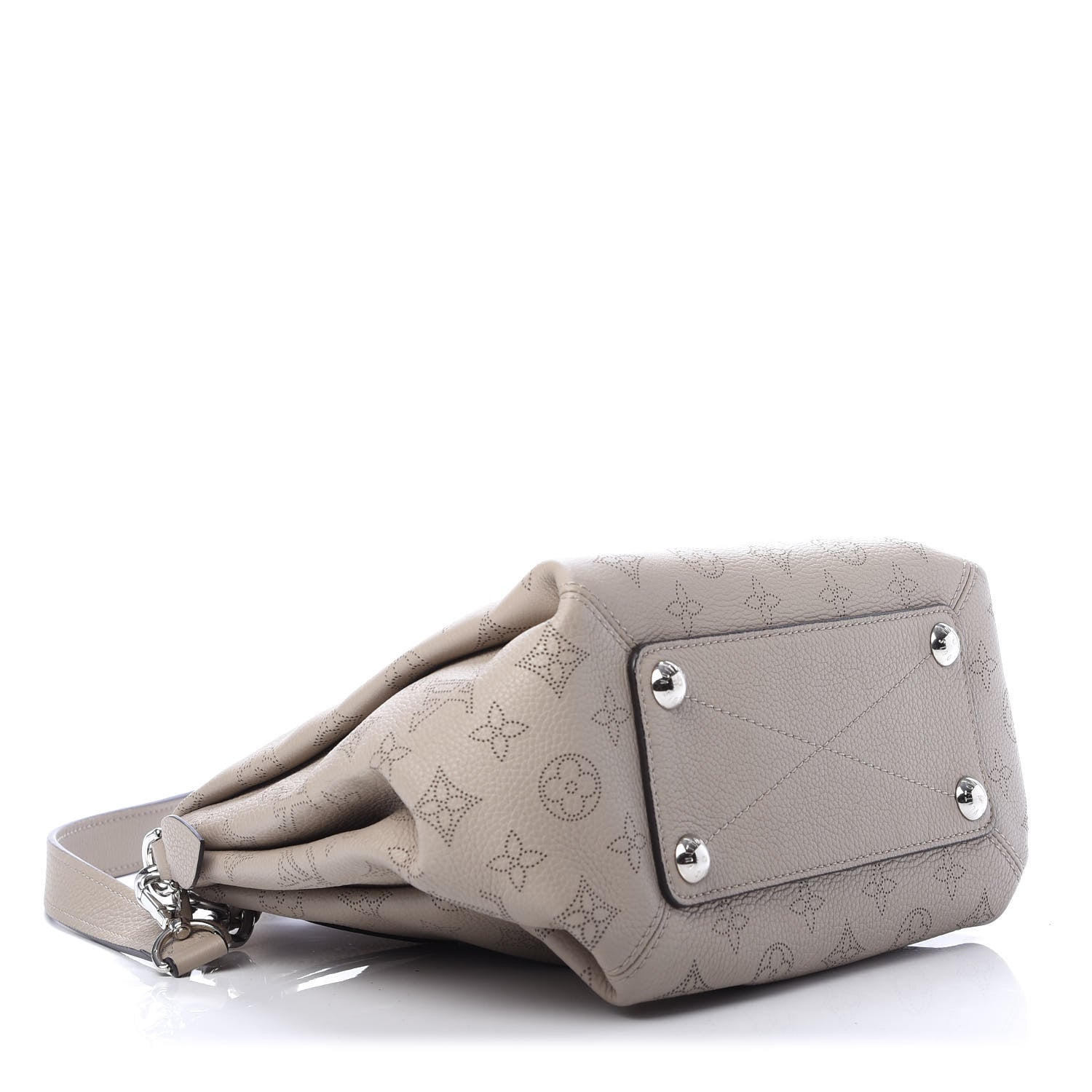 Louis Vuitton Mahina Babylone Chain BB Galet 4 of 10
