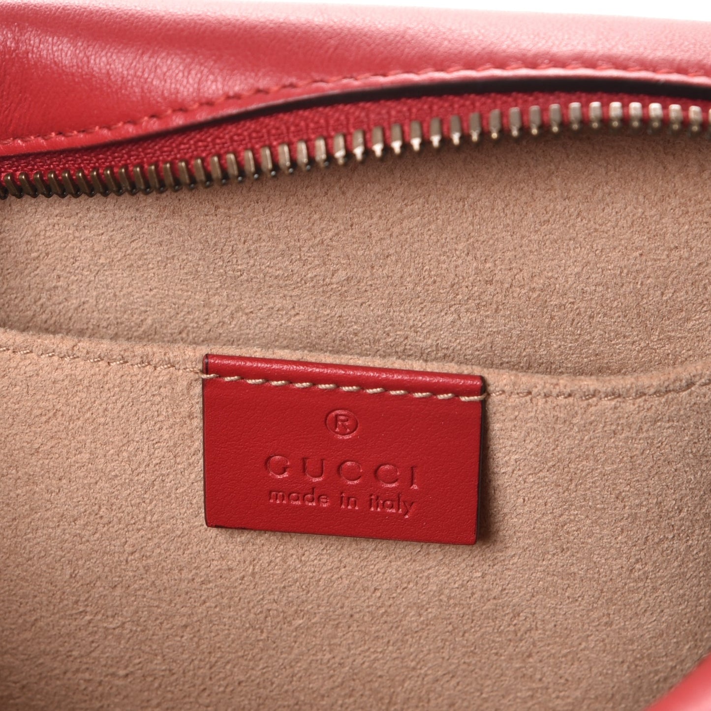 Calfskin Matelasse Small GG Marmont Chain Shoulder Bag Hibiscus Red