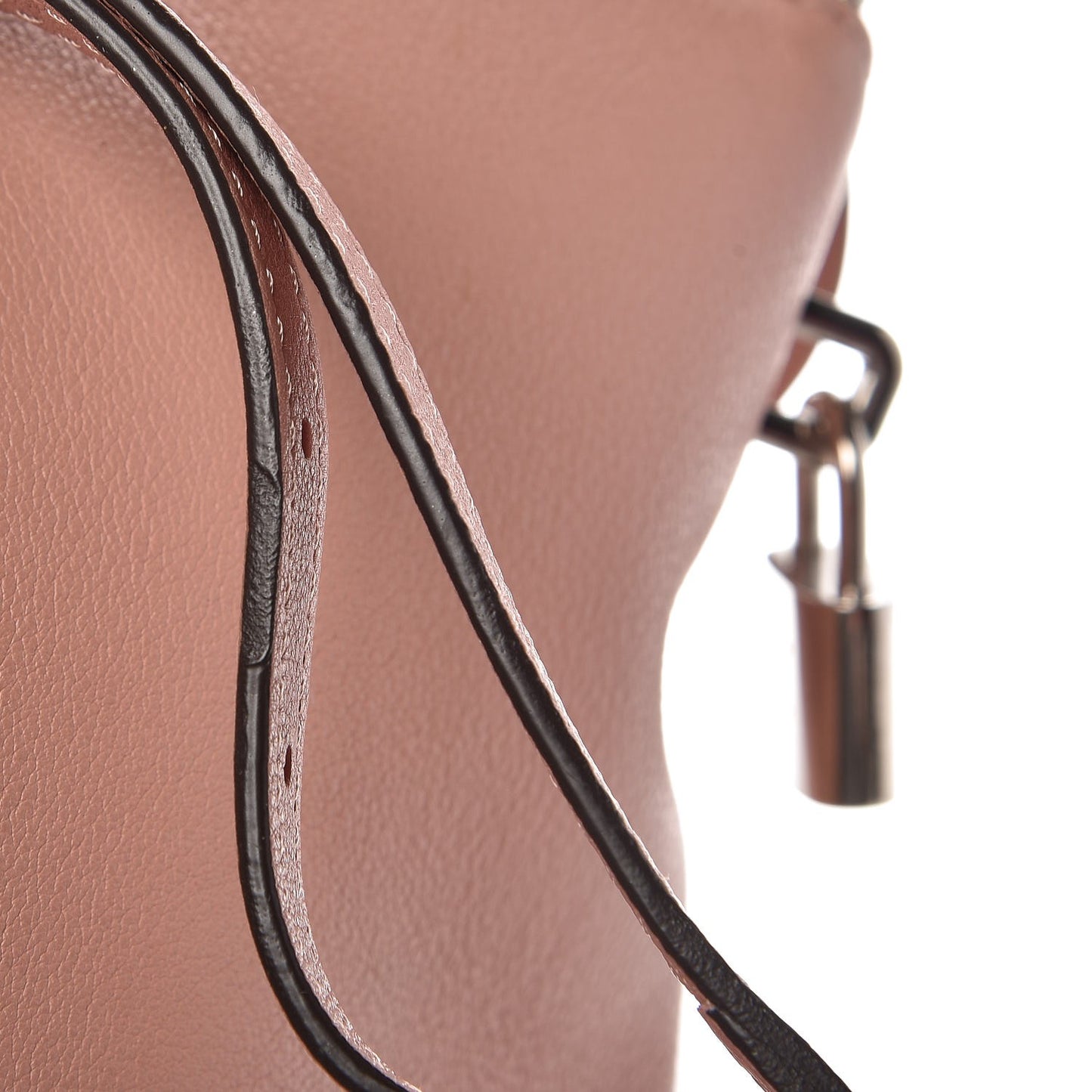 Veau Cachemire Soft Lockit MM Magnolia